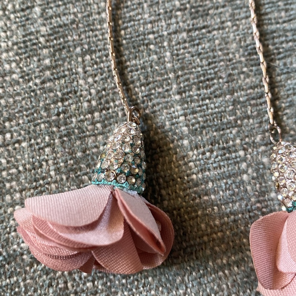 Beautiful floral INC earrings - Picture 6 of 6